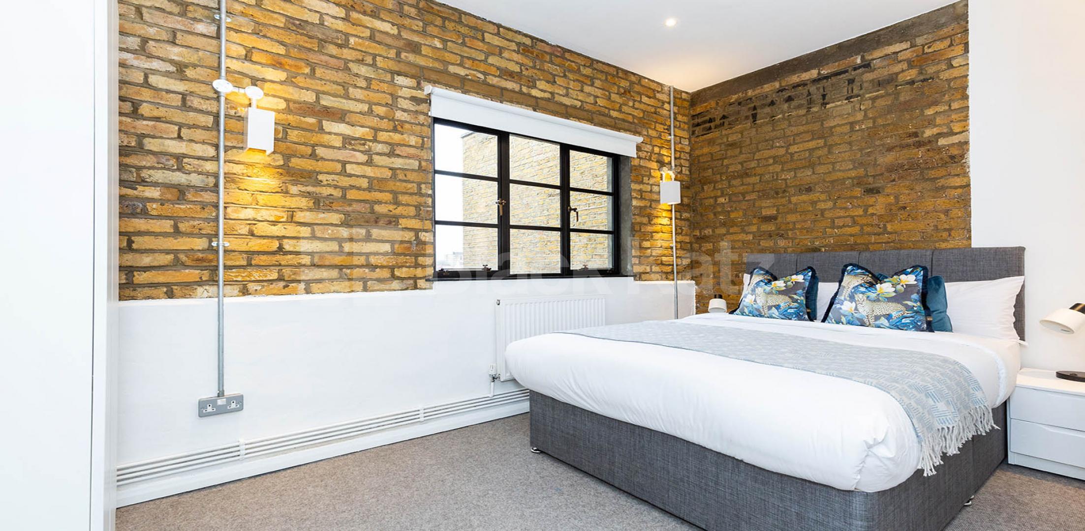 			3 Bedroom, 1 bath, 1 reception Apartment			 SPRINGFIELD HOUSE LOFTS-TYSSEN STREET, DALSTON E8